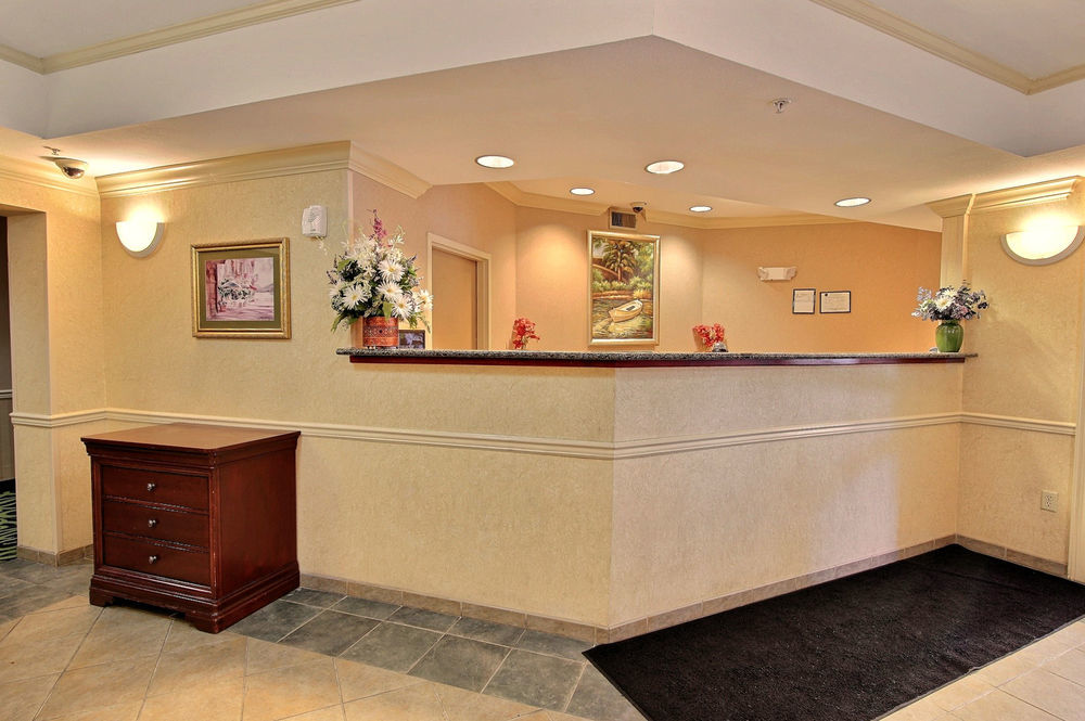 Crestwood Suites Of Newport News Kültér fotó