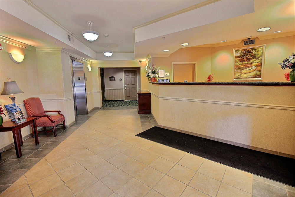 Crestwood Suites Of Newport News Kültér fotó