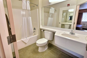 Crestwood Suites Of Newport News Kültér fotó