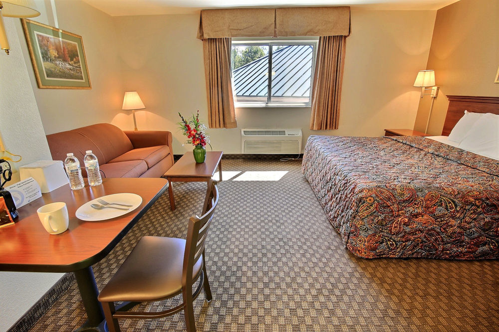 Crestwood Suites Of Newport News Kültér fotó